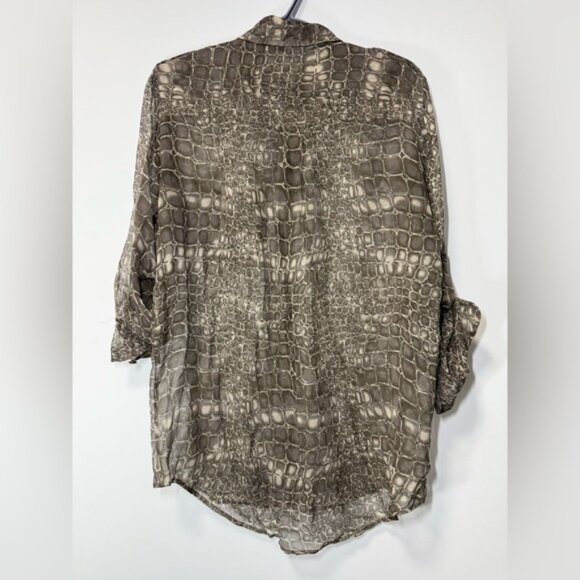 Equipment Crocodile Print Button Down Shirt size S - Picture 2 of 6